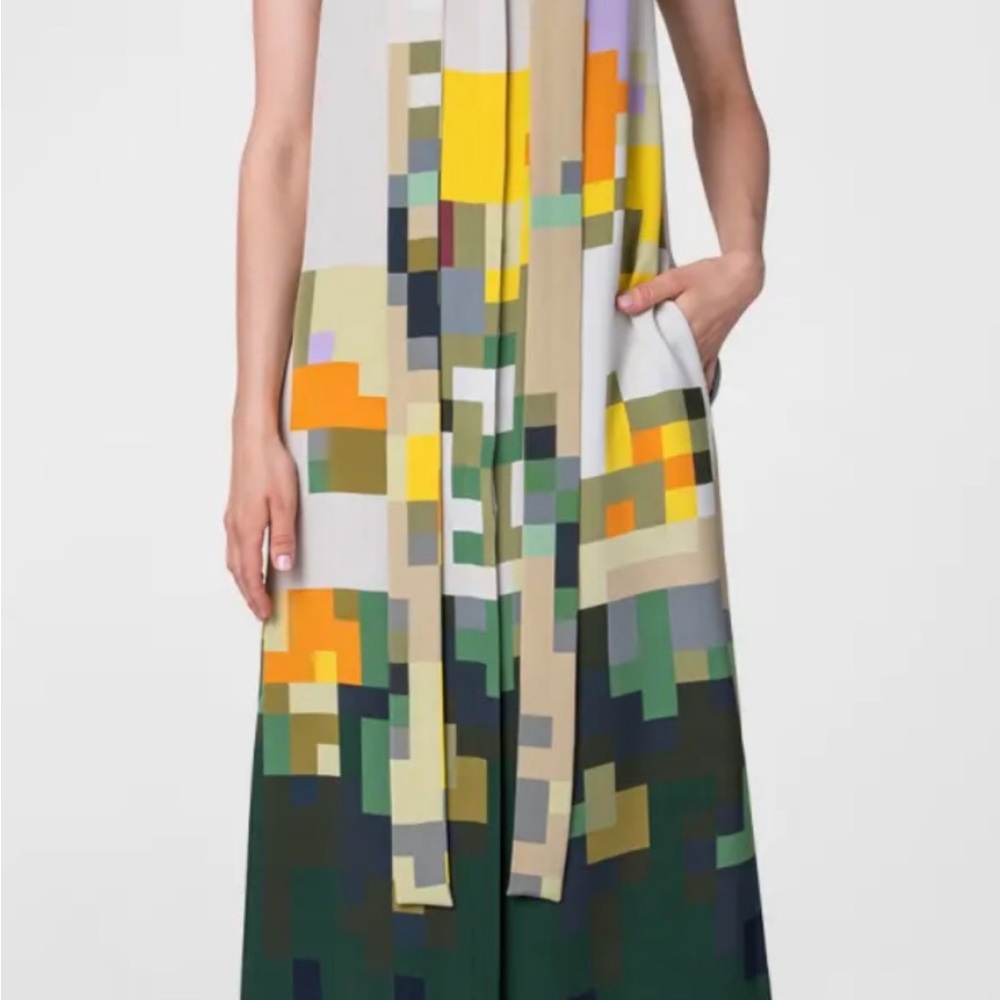 Akris Pixel Flowers Sleeveless Silk Crepe
Shirtdress 16